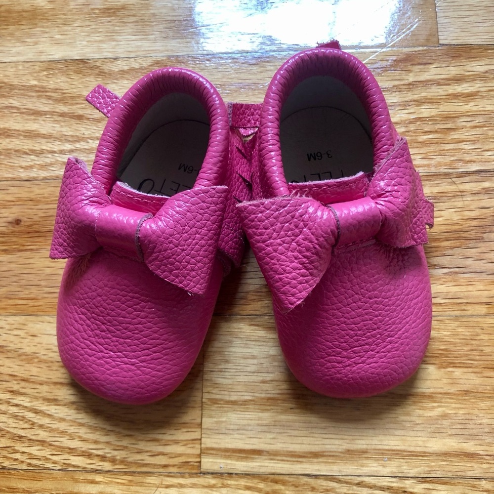 Hot Pink Monkey Feet Bow Mocs 3-6M